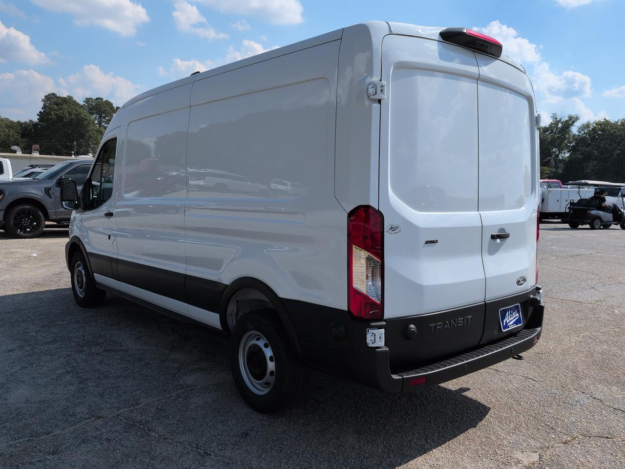 2027 Ford Transit Cargo Van Base Winder GA