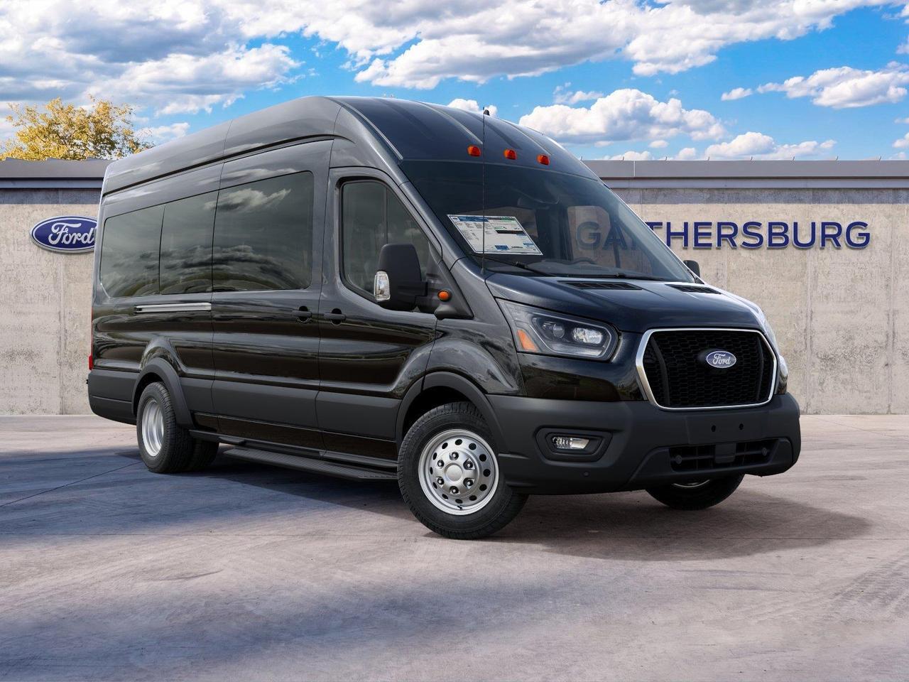 2027 Ford Transit Passenger Wagon XL