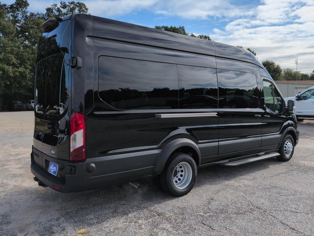 2027 Ford Transit Passenger Wagon XLT Winder GA