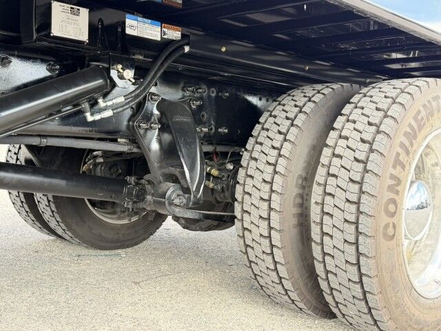 2027 Freightliner M2 106 22' Jerr-Dan Rollback Car Carrier Truck Miami FL