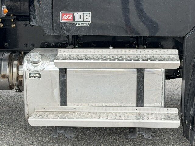 2027 Freightliner M2 106 22' Jerr-Dan Rollback Car Carrier Truck Miami FL