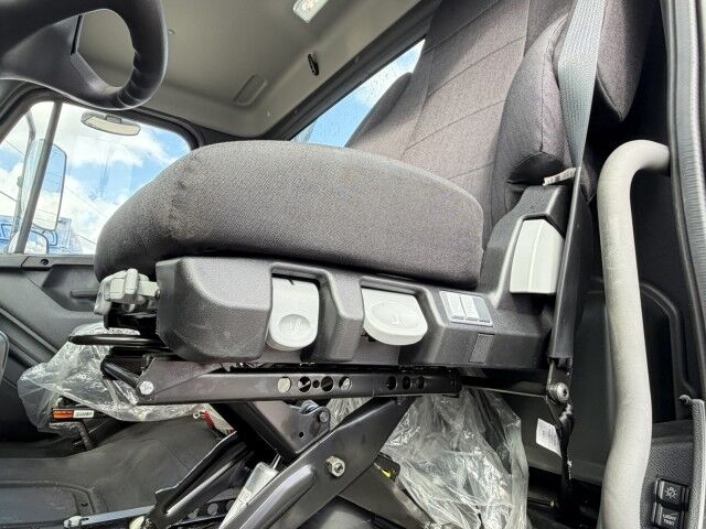 2027 Freightliner M2 106 22' Jerr-Dan Rollback Car Carrier Truck Miami FL