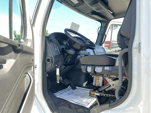 2027 Freightliner M2 106 22' Jerr-Dan Rollback Car Carrier Truck Miami FL