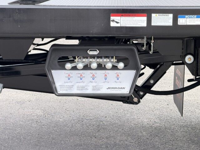 2027 Freightliner M2 106 22' Jerr-Dan Rollback Car Carrier Truck Miami FL