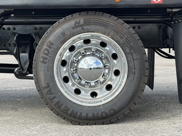 2027 Freightliner M2 106 Extended Cab 22' Jerr-Dan Rollback Car Carrier Truck Miami FL