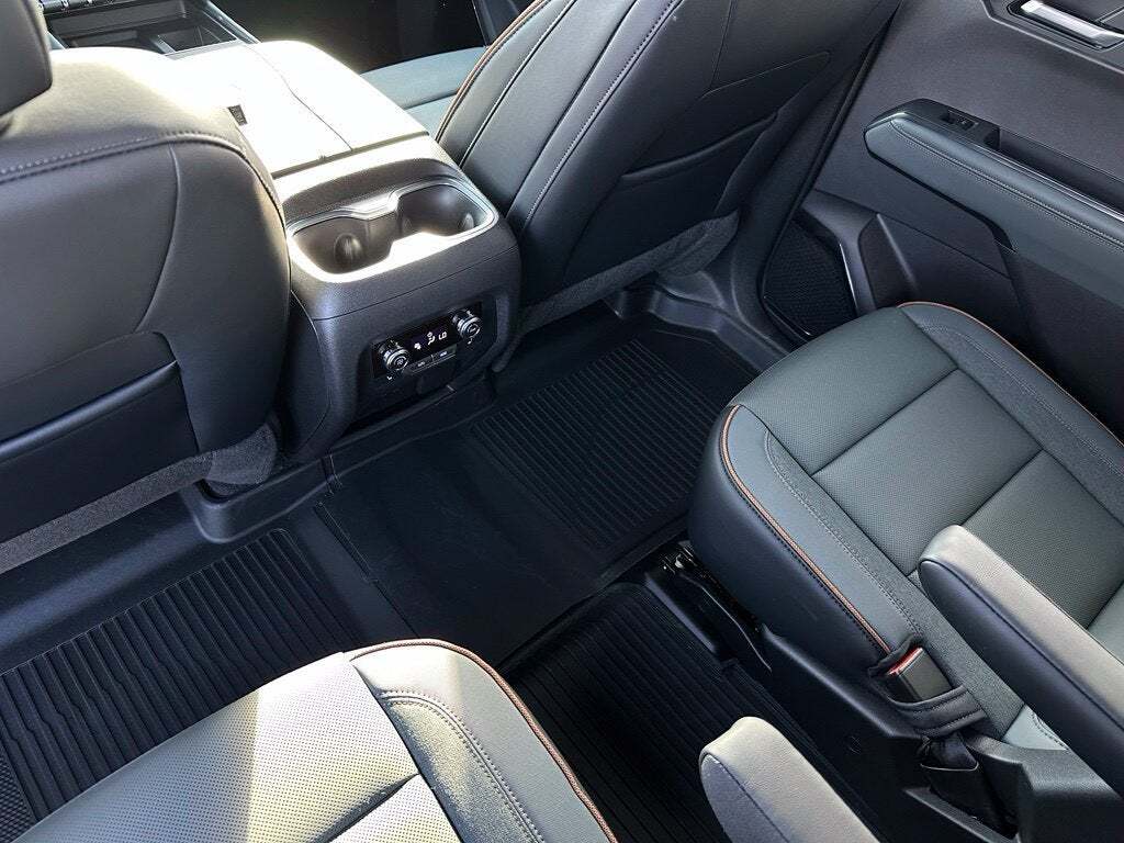 2027 GMC Acadia AT4 Tucson AZ
