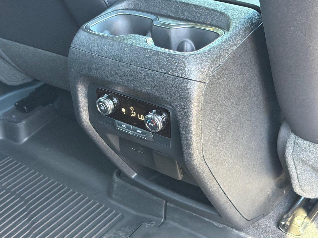 2027 GMC Acadia AWD Elevation Hagerstown MD
