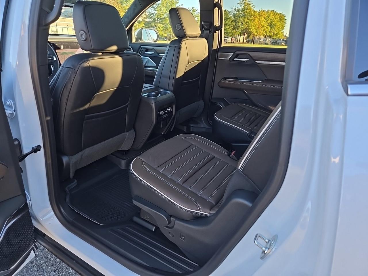 2027 GMC Acadia Denali Ultimate Fredericksburg VA