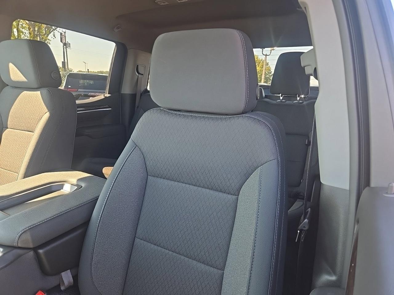 2027 GMC Acadia Elevation Fredericksburg VA