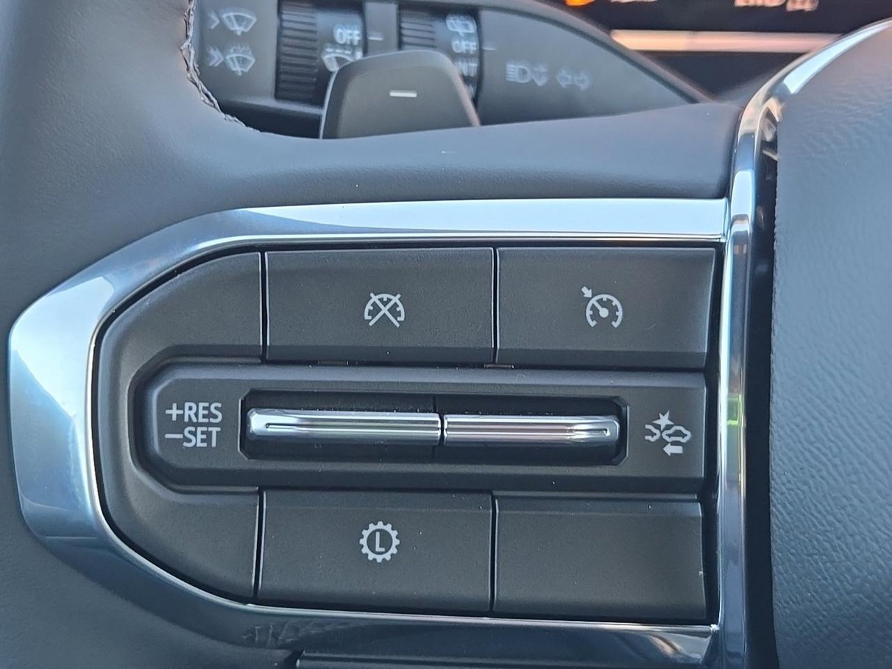 2027 GMC Acadia Elevation Fredericksburg VA