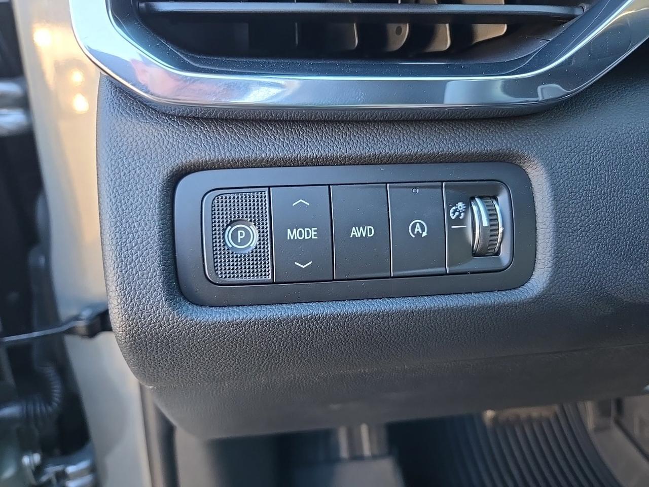 2027 GMC Acadia Elevation Fredericksburg VA