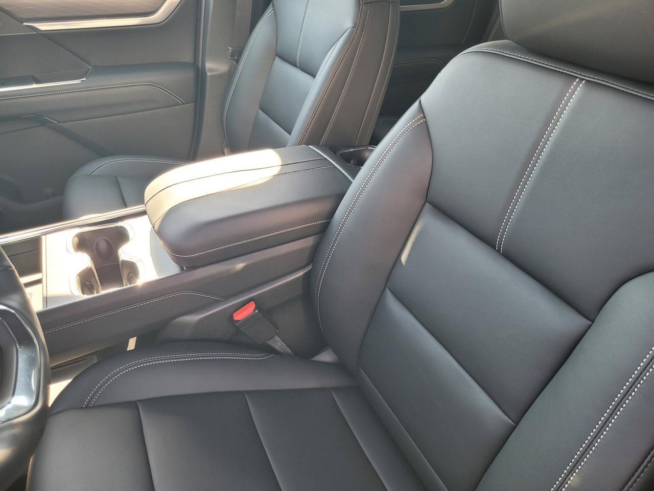 2027 GMC Acadia FWD Elevation Roseville CA