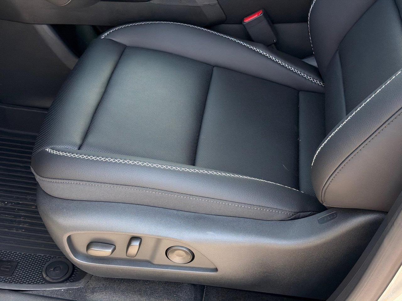2027 GMC Terrain AWD Denali Hagerstown MD