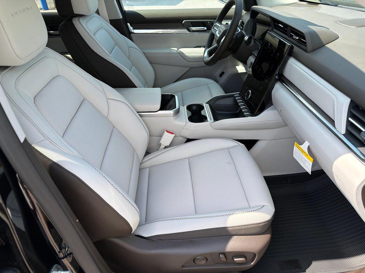 2027 GMC Terrain AWD Denali Hagerstown MD
