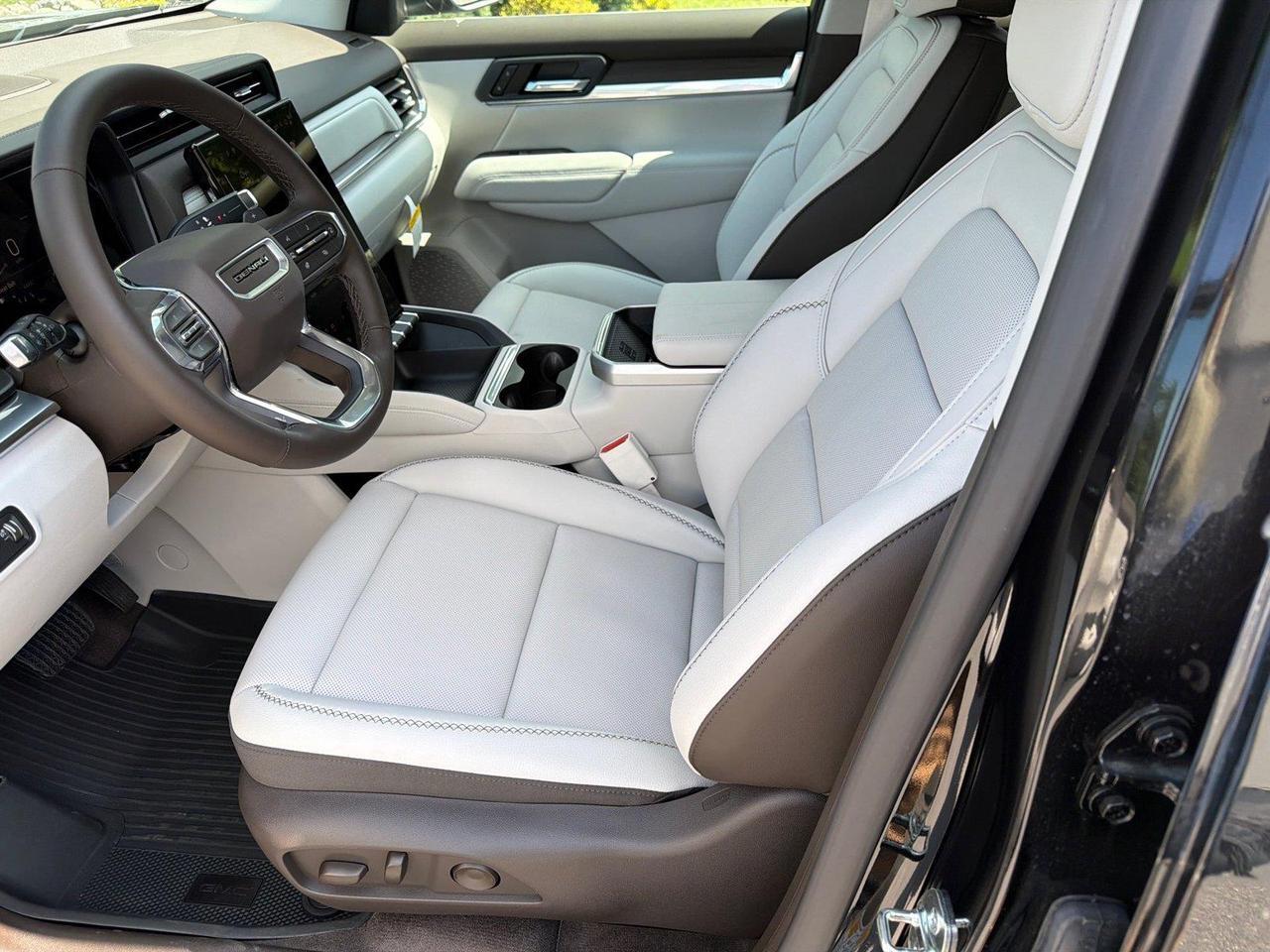 2027 GMC Terrain AWD Denali Hagerstown MD