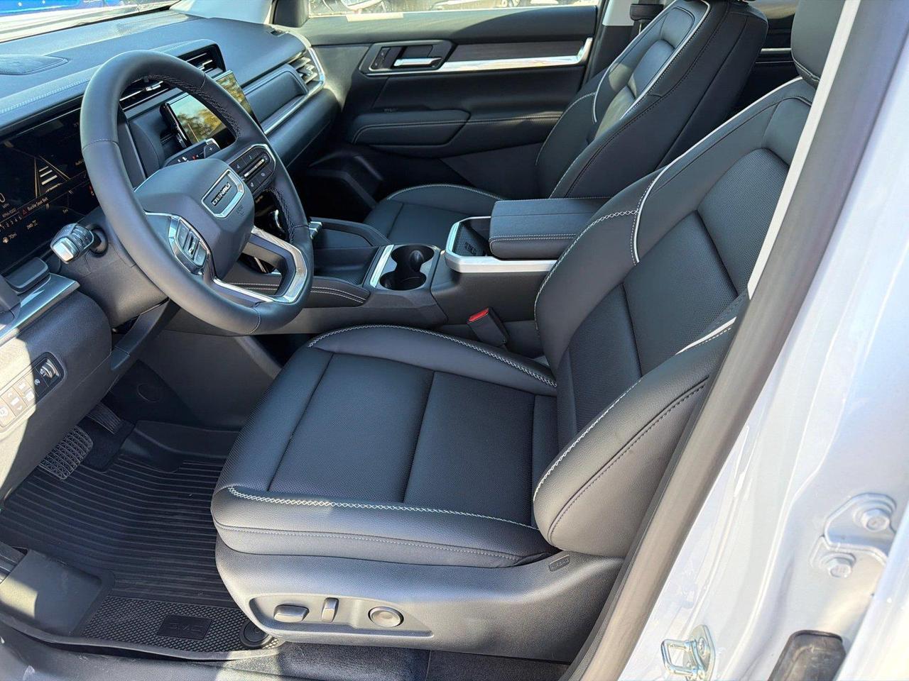 2027 GMC Terrain AWD Denali Hagerstown MD