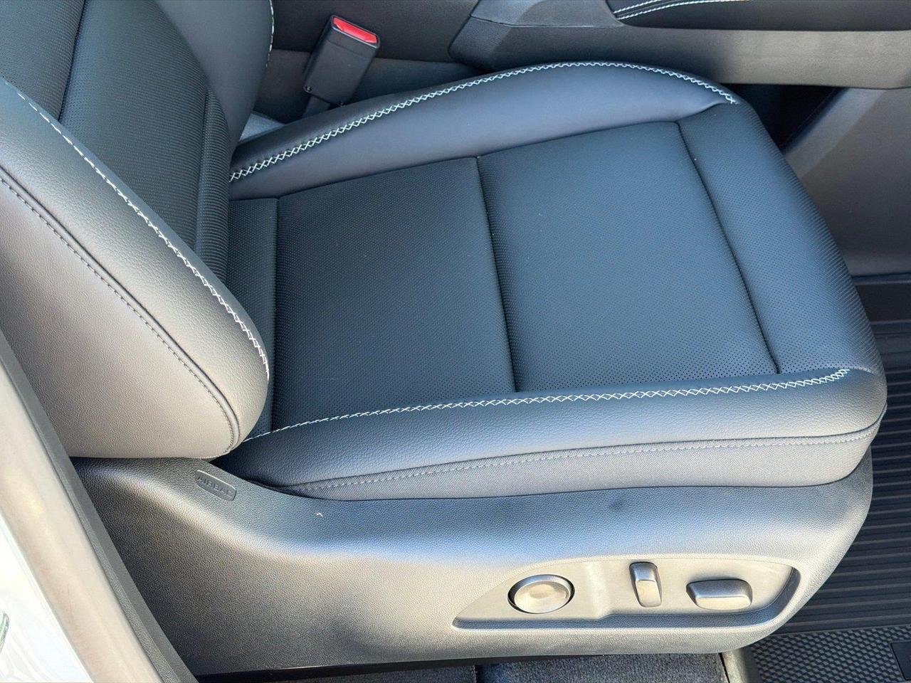 2027 GMC Terrain AWD Denali Hagerstown MD