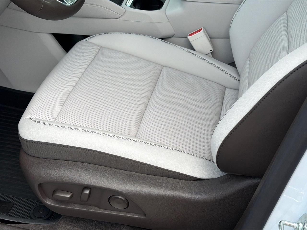 2027 GMC Terrain AWD Denali Hagerstown MD