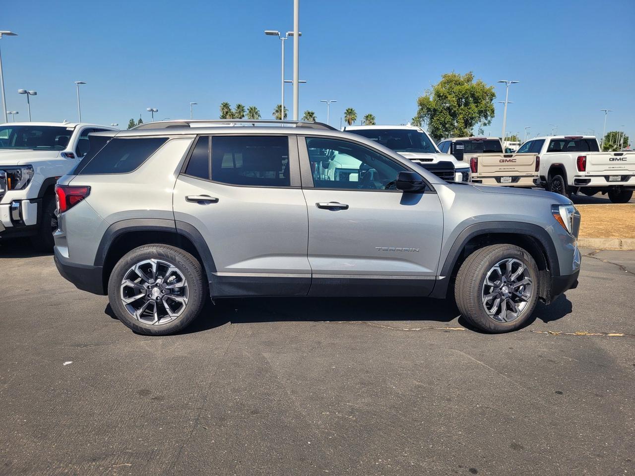 2027 GMC Terrain FWD Elevation