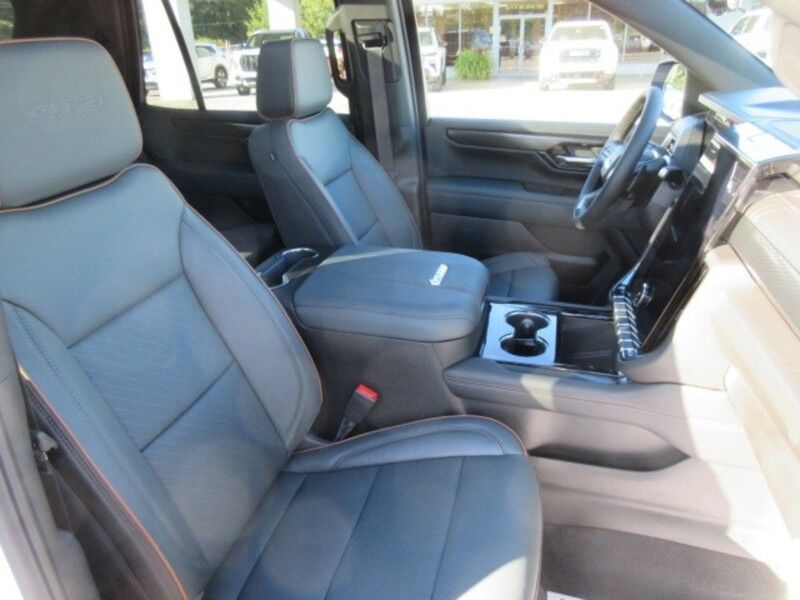 2027 GMC Yukon AT4 Saint George SC