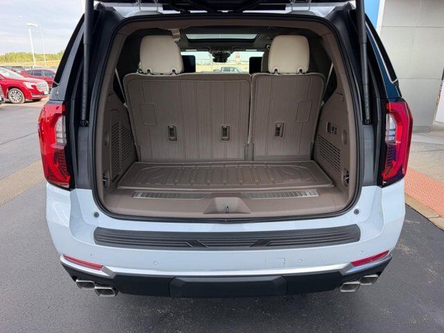 2027 GMC Yukon Denali Farmington MO