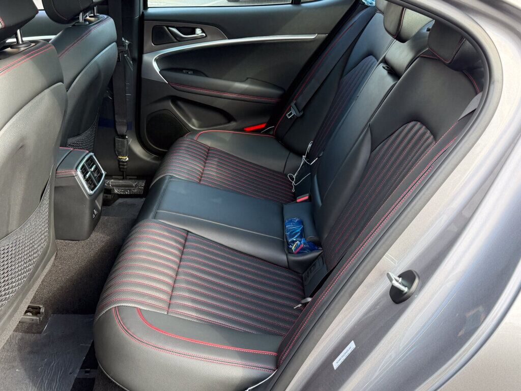 2027 Genesis G70 2.5T Sport Prestige Chantilly VA
