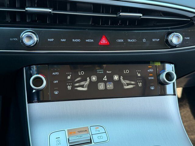 2027 Genesis GV70 2.5T Advanced Chantilly VA