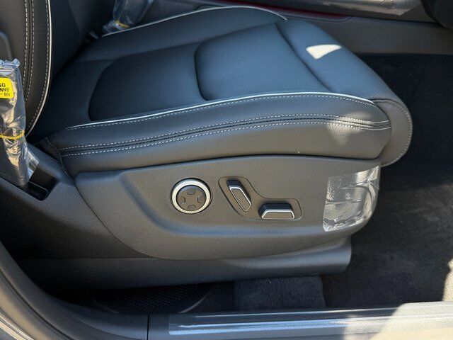 2027 Genesis GV70 2.5T Advanced Chantilly VA
