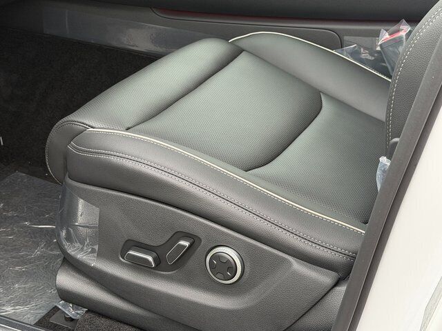 2027 Genesis GV70 2.5T Advanced Chantilly VA