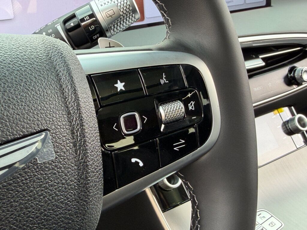 2027 Genesis GV70 2.5T Select Chantilly VA