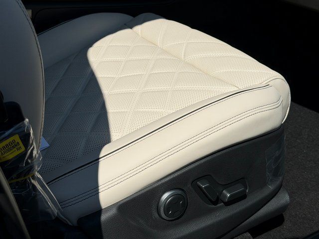 2027 Genesis GV70 3.5T Sport Prestige Chantilly VA