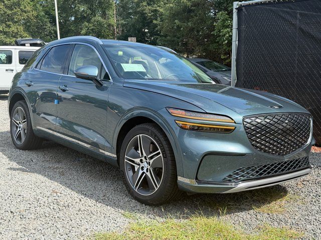 2027 Genesis GV70