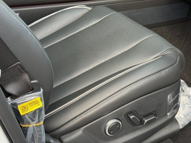 2027 Genesis GV80 2.5T Advanced Chantilly VA