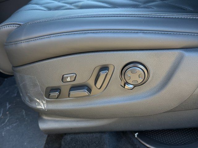 2027 Genesis GV80 3.5T Prestige Black Chantilly VA