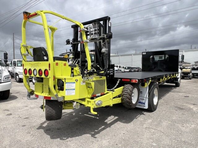 2027 Hino L7 24' Steel BABCO Flatbed Truck with 4K Donkey Truck Mounted Fork Homestead FL