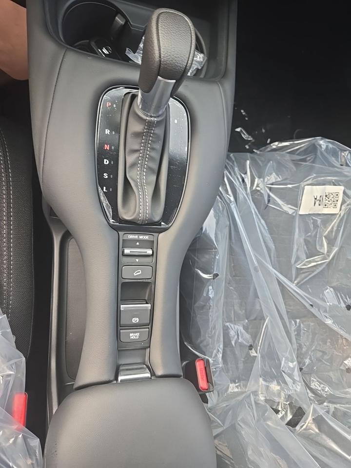 2027 Honda HR-V LX West Burlington IA
