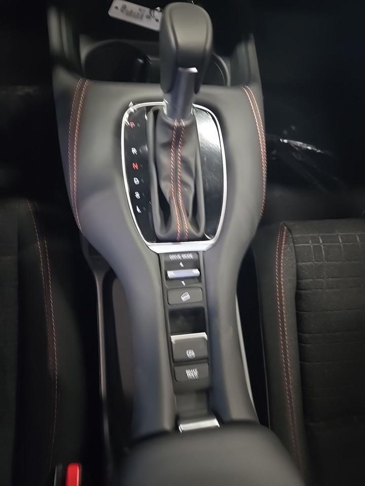2027 Honda HR-V Sport West Burlington IA