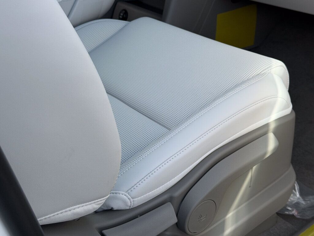 2027 Hyundai PALISADE HYBRID SEL 8P Chantilly VA