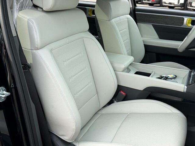 2027 Hyundai SANTA FE HYBRID Limited Chantilly VA