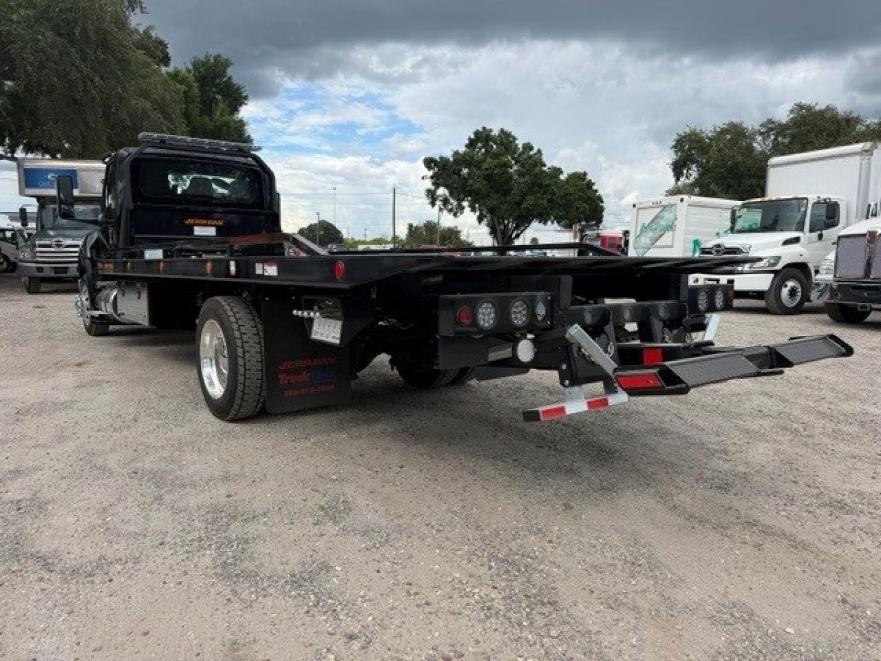 2027 International MV607 Jerr-Dan 22' XLP Rollback Car Carrier Tampa FL
