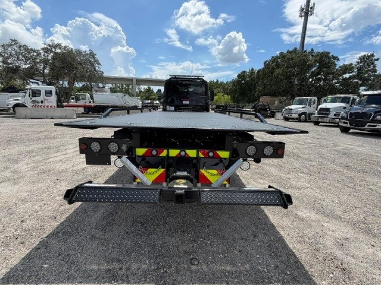 2027 International MV607 Jerr-Dan 22' XLP Rollback Car Carrier Truck Tampa FL