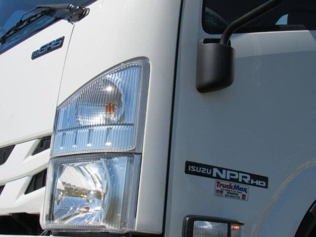 2027 Isuzu NPR-HD 20' BABCO Steel Flatbed (Gas) Homestead FL