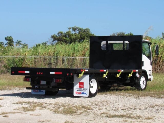 2027 Isuzu NPR-HD 20' BABCO Steel Flatbed (Gas)