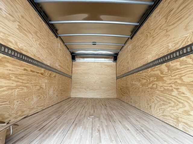 2027 Isuzu NPR-HD Crew Cab GAS 16' Dry Box Truck Miami FL