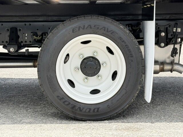 2027 Isuzu NPR-HD Crew Cab GAS 16' Dry Box Truck Miami FL