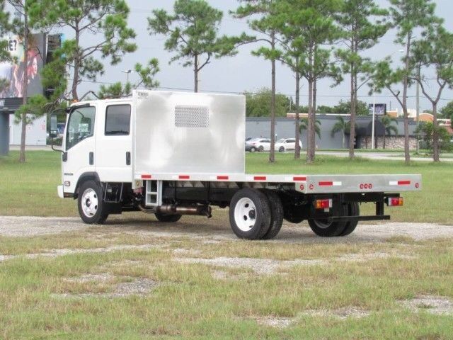 2027 Isuzu NPR-HD Crew Cab GAS BABCO 14' Aluminum Flatbed