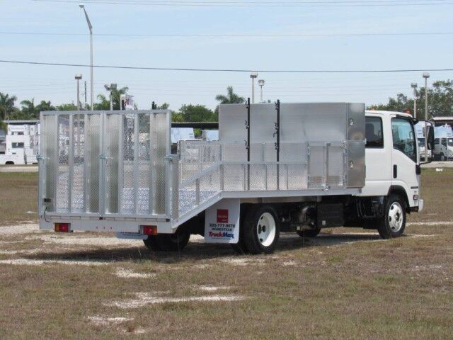 2027 Isuzu NPR-HD Crew cab Aluminum Dovetail Flatbed (Gas)