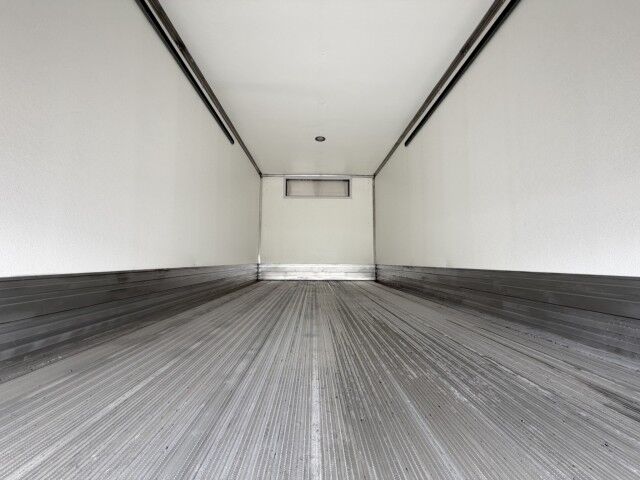 2027 Isuzu NPR-XD 16' Refrigerated Truck with 2,500 lbs. Lift Gate Miami FL