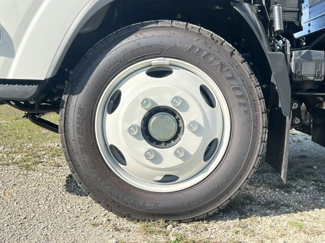 2027 Isuzu NRR 20' Refrigerated Truck with 2,200 lbs. Lift Gate Homestead FL