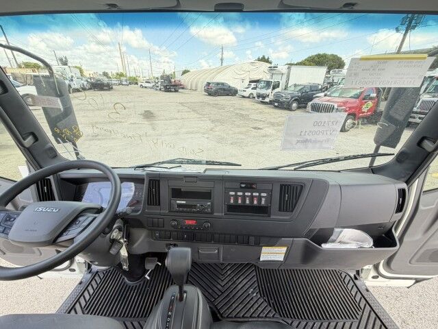 2027 Isuzu NRR 22' Jerr-Dan Rollback Car Carrier Truck Miami FL